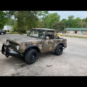 Meet your Posher, Gregory